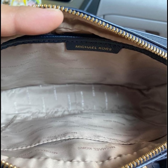 Michael kors bag - Picture 2 of 2